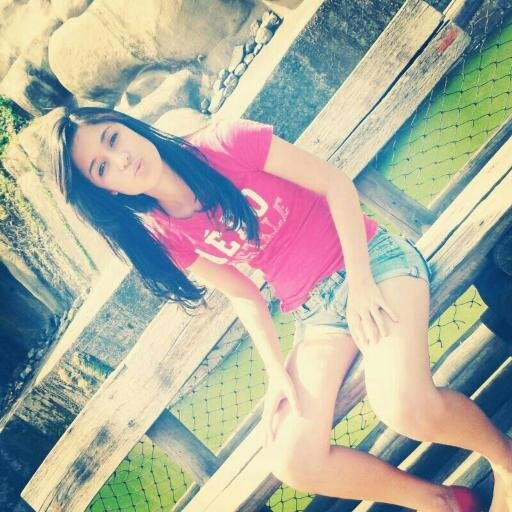 14anos, #ariianÁ #chata,#besta,#Ciumenta,#orgulhosÁ && #funkeiira EnquanttO Deus for meu chãO nñ há quen me derrube ! 
              #BondedasTerriveis !