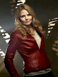 Im the daughter of Snow And Charming and Henry is my son {I'm Single and looking}