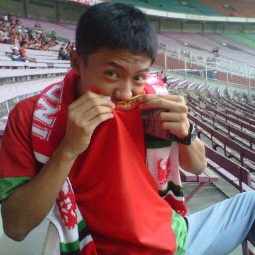 Saya tidak setampan foto saya