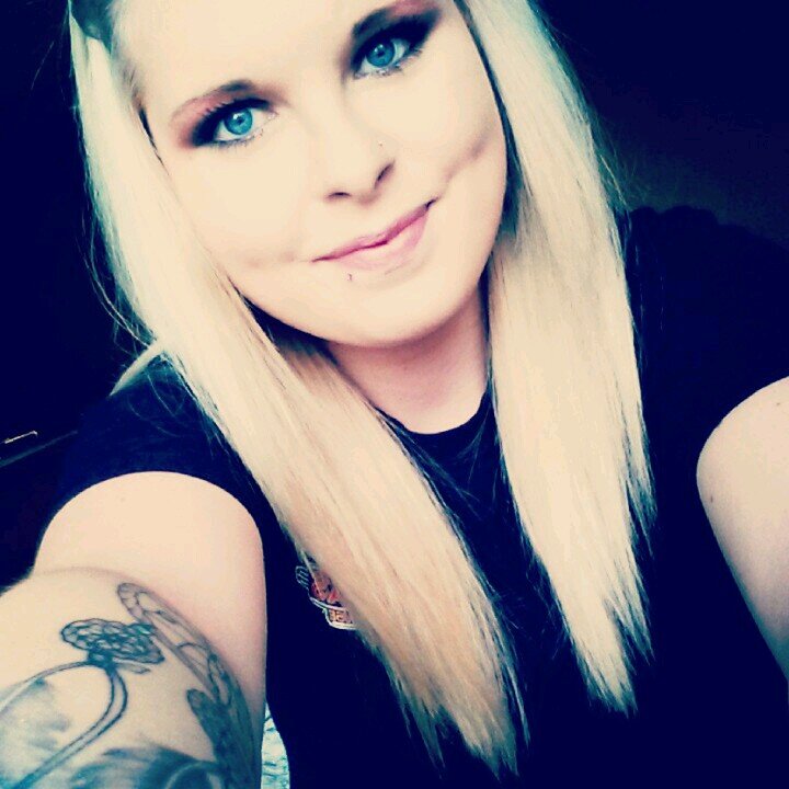 TrailerSwift94's profile picture. Pothead, Slacker, Decent Rapper. IG:trailer_swift_est94