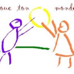 récolte des jouets pas cassés pour les enfants pauvres. Après ont les revends dans des trocs et puces et autres et après grace à l'argent ont achète des jouets.