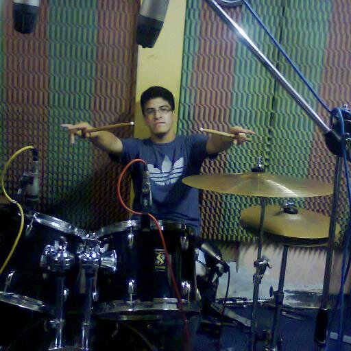 soy una persona alegre, alegre de la vida.