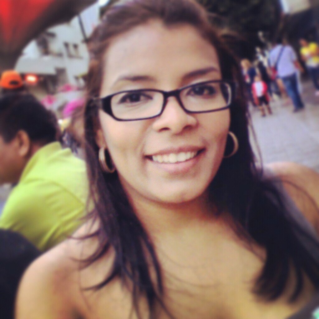 Enamorada de la vida, dispuesta a seguir adelante aun y cuando se presenten los mayores obstaculos