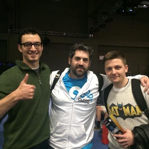 lukzee44's profile picture. 