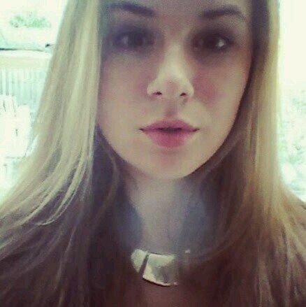 sophielotte_'s profile picture. New kid on the blog.  Go Beauty!