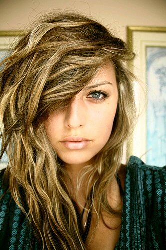 chloemotez's profile picture. 