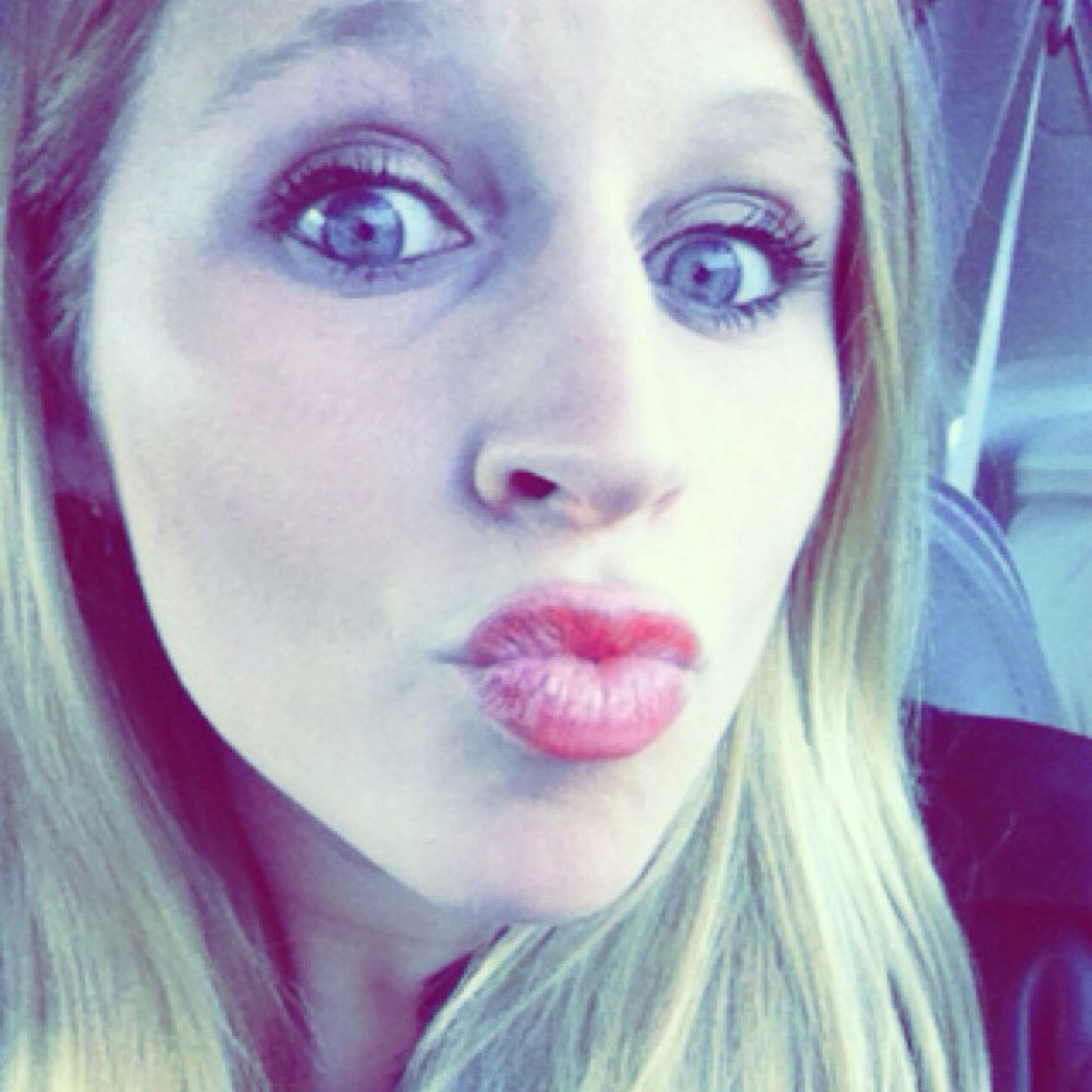 mareaa0515's profile picture. there's an upside to everything .. just gotta find it