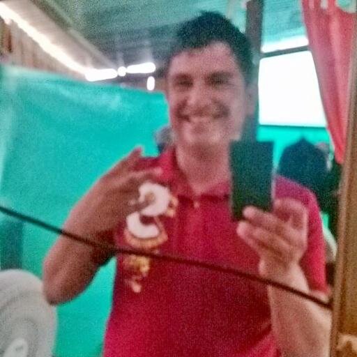 soy metalmecanico  B4, soldador, me encanta el futbol....