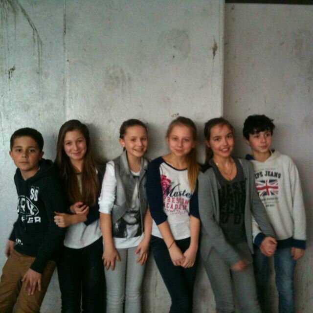 Je t aime louise a la boxe moi but c'de jamais abandonner toujours ce relever ♥