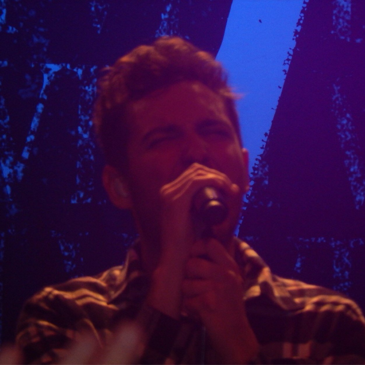 • You Me At Six • @youmeatsix retweeted me 18.02.14 Josh tweeted me 10.03.14 • saw and met them 09.03.14 •