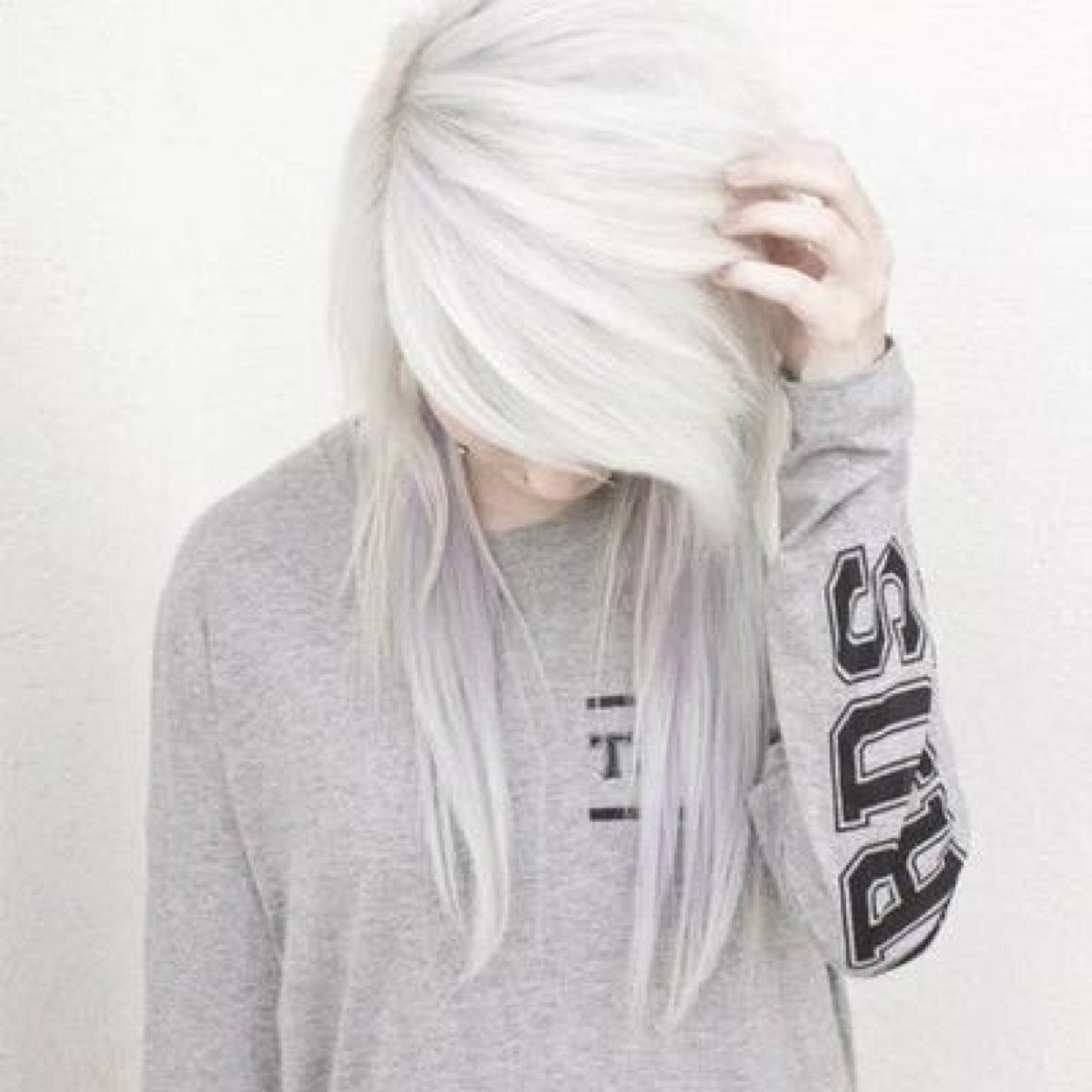 I'm forever 16 because now I'm dead! Also I have a daughter @Cresent4 #RP+18