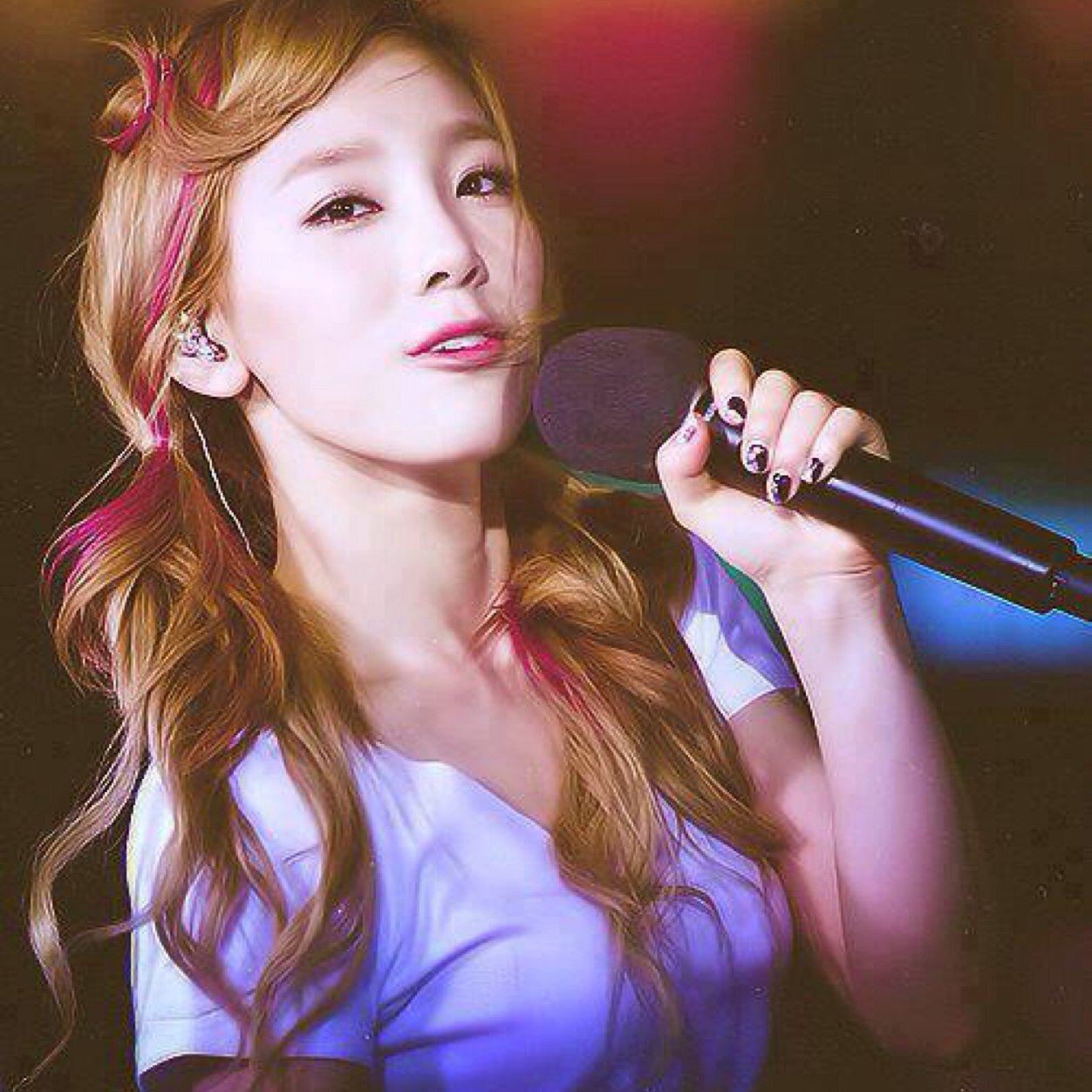 Taeyeon of snsd #จัสบอทน้อดเรียล. สตาร์ท 60114)
เรียล ไอจี taeyeon_ss