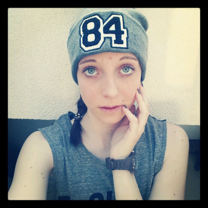 Hey Guys, thanks for follow!:) -stolzer samu haber fan!-xx