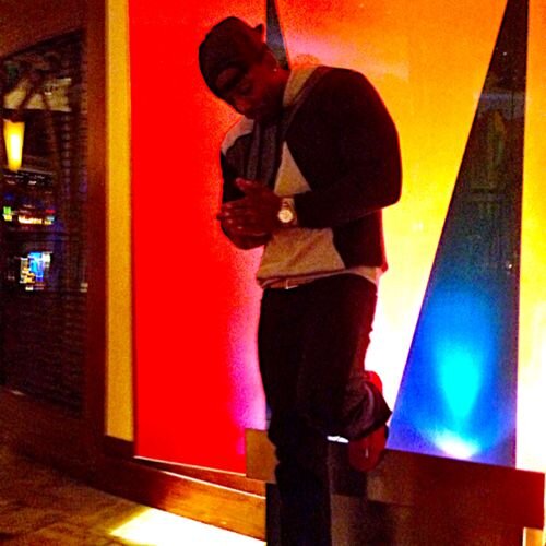 Paypal Donations: derrick.perry1@gmail.com The Ghostwriter for Walt Clyde Frazier, hyping and typing tweet by tweet W.O.N. x KINLIFE x RQQ ⚡️