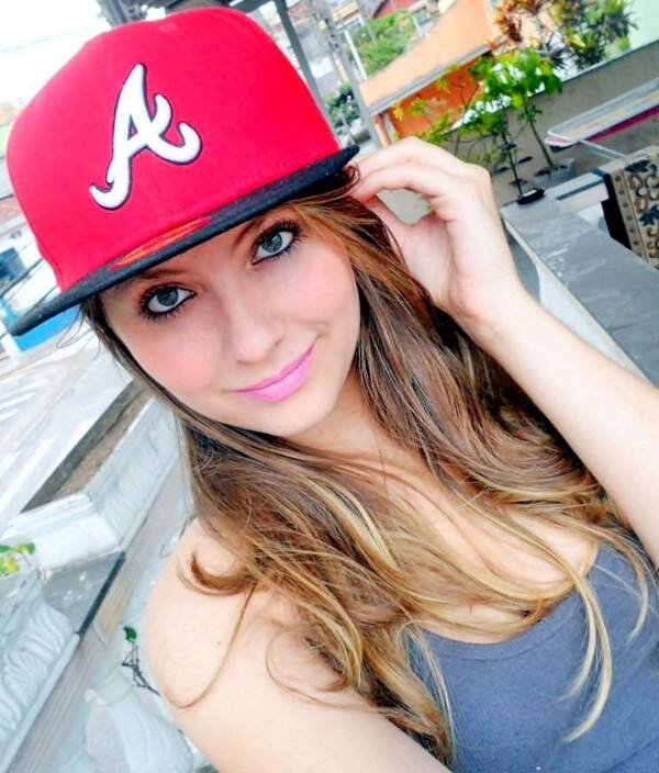 MicaelaAraujo22's profile picture. single, happy, student, 22 years old