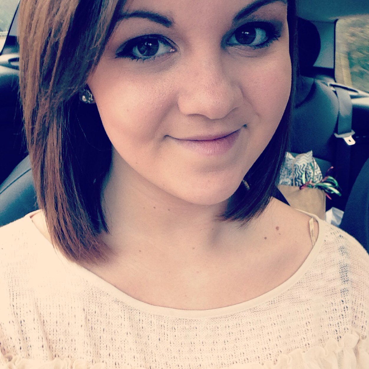 _tobeee's profile picture. 