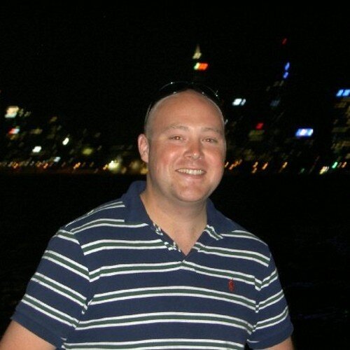Golfing, football playing media professional in London UK