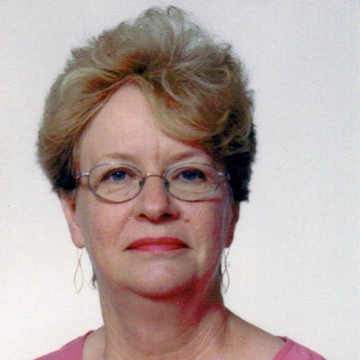 LDollyhigh's profile picture. Concerned grandmother devoting her time to fighting the liberal, socialistic takeover of our country. Sarah Palin believer. She woke up this Mama Grizzly!!