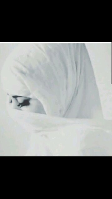 مـاهو بـ لازم تغـآريـدي : تمثلـني ~ يمـكن فـي نـآس محـتآجه { ترتوتهـآ ~ `}