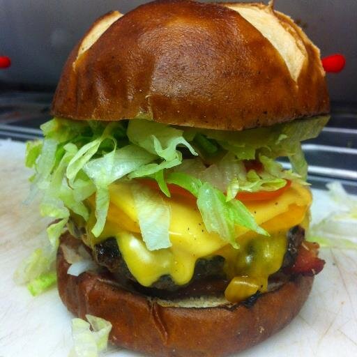 Family Business making gourmet burger using grass-fed beef. Food made to order, fresh-cut fries, gluten-free, vegan and keto friendly options @awildburger