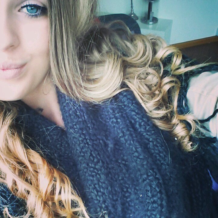 freexjune's profile picture. 