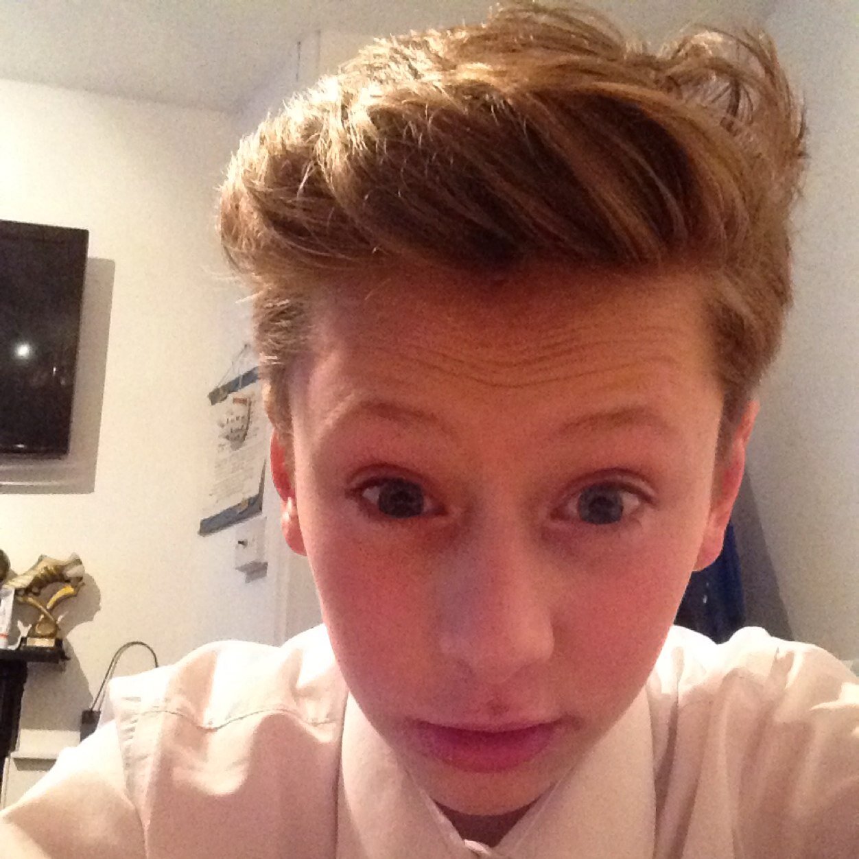 youtuber who plays fifa and call of duty and minecraft http://t.co/d78d1G8IV4