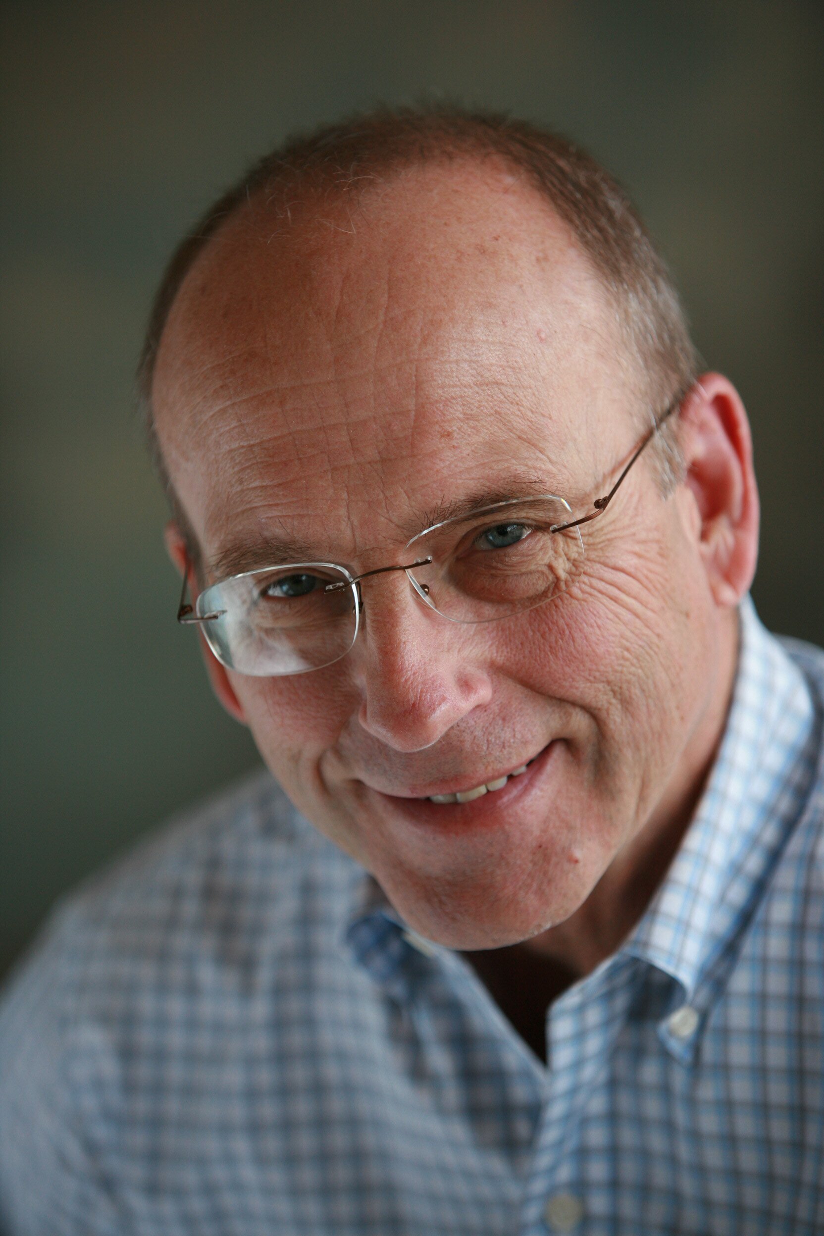Unity Minister (Unity of Oak Park, Unity of Fox Valley), Public Speaker, MBA, Cub fan, Tennis