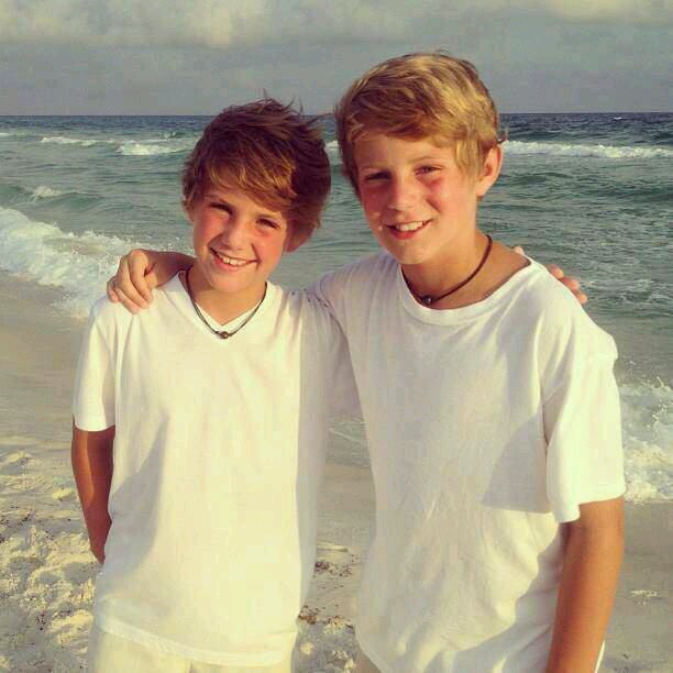 I'm Belieber♡                                                                        CAMERON.......love forever....♥