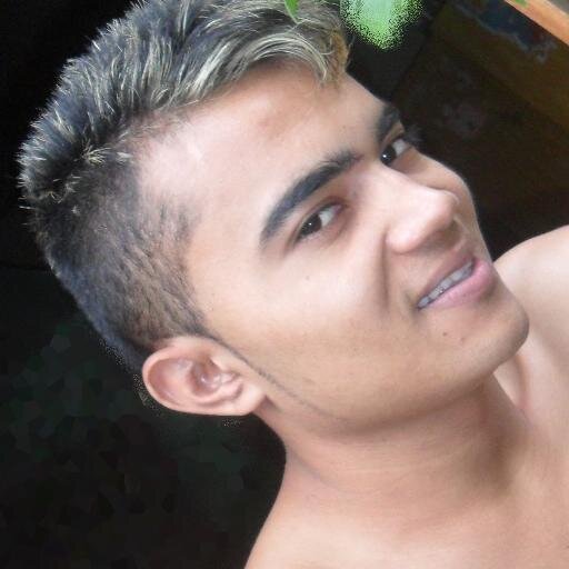 Moro em Maranguape-CE , ADICIONA OU ME SIGAM NO FACEBOOK  : https://t.co/CKUoAOKXHQ SIGAM NO INSTAGRAM Instagram → Alysson_lima7
