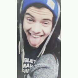 You cannot kill what's not your creation. || RP/FL. || Single. Bisexual.