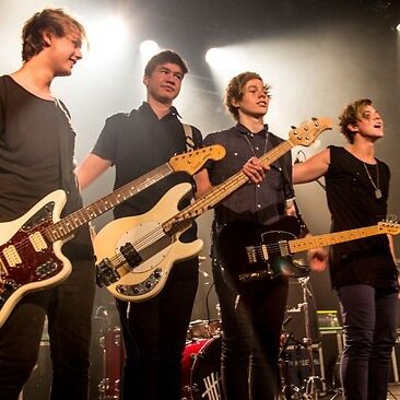 5sosIovesu's profile picture. stay strong cuties (follow from: @wanderIuke)