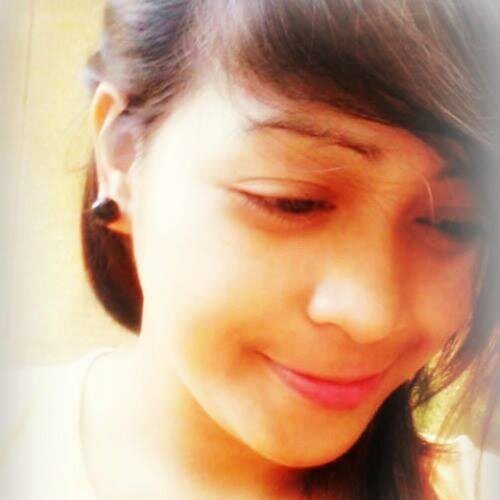 dreamer,21y/o.single :)).married someday :D :D
