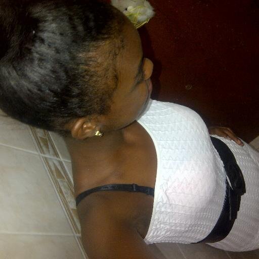Weii' Yo Soy Liiceiista ; Me Encantaa La Musica ; Soy Belibeh' ; Nadie Me ControOla ♥  ; Soy Domiinicanaa' ♥Soy Tuu Negrah' ♥