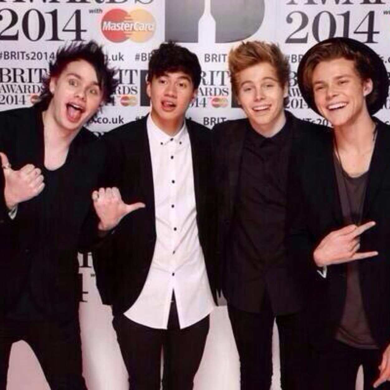 Follow @Fosterthings oki