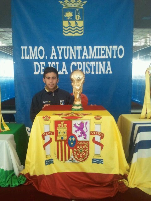 jaimedomingo199's profile picture. Dando por culo desde el 30 de Abril de 1996, 18. La constancia es la base del exito! Jugador de la UDPC juvenil