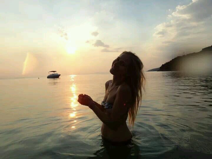 Travel, Culture, Food, People, Friends, Love & World... Explore, search, try, discover, LIVE!!!