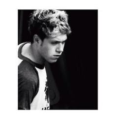 drunkenlcve's profile picture. Sorry, no fucks given.