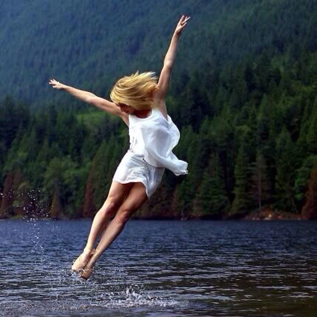 Teenage Dancer (DancerTeenage) Twitter