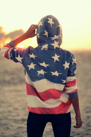 Land of the Free Home of the Brave!!! 20 year old nursing student from the West Coast. Living life as it comes and goes!