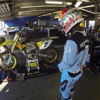 James Stewart (@js7) 's Twitter Profile