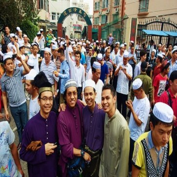 اخافالله وادعوه ان يرزقني الجنه بلاحسا