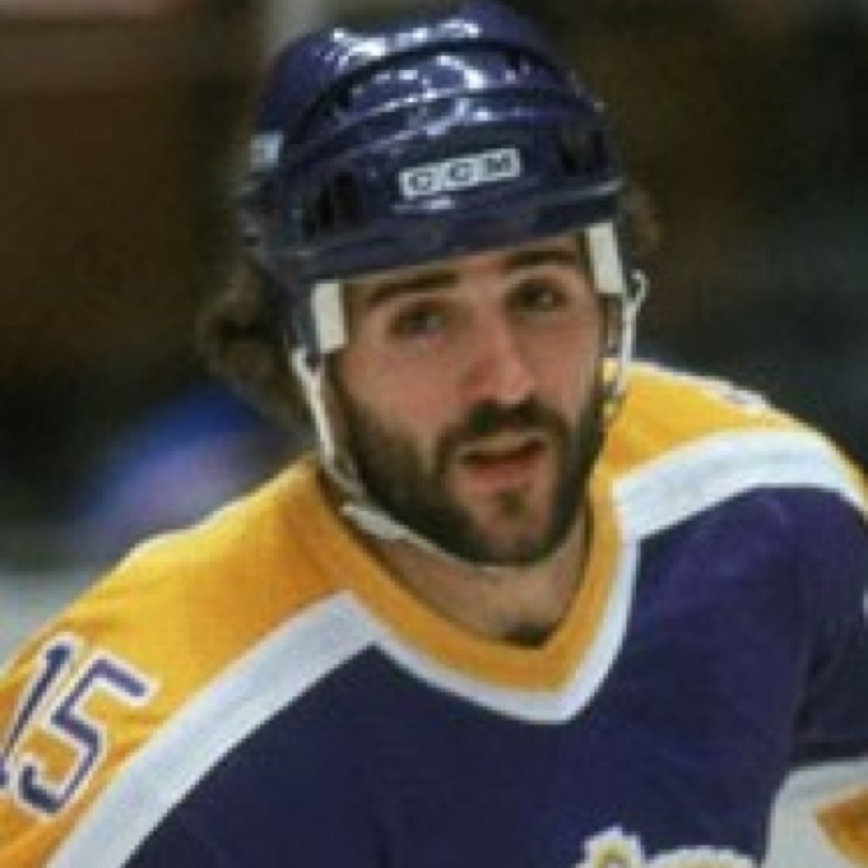 EvansNewSuit's profile picture. Sharing greatness with the hockeyverse one suit at a time