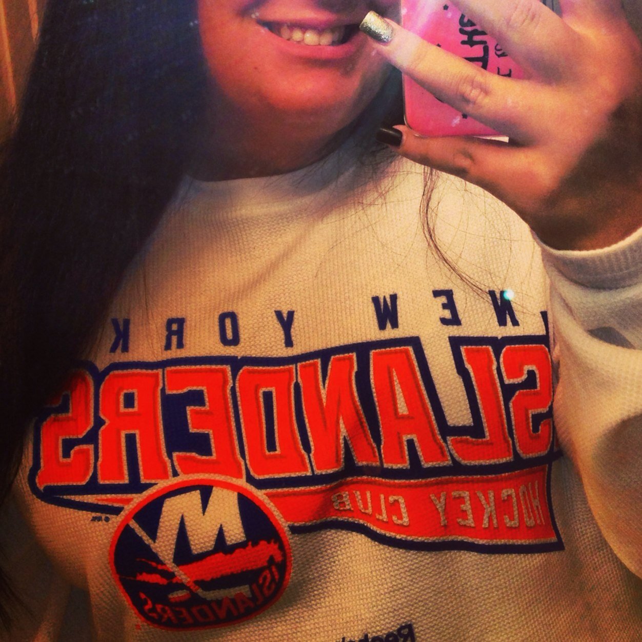 used to be @sparklybrnette • hockey • islanders  •