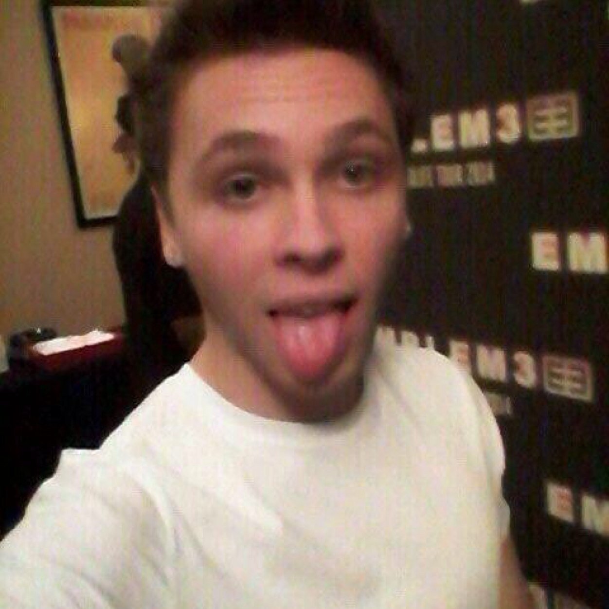 follow @summersetIuke ily