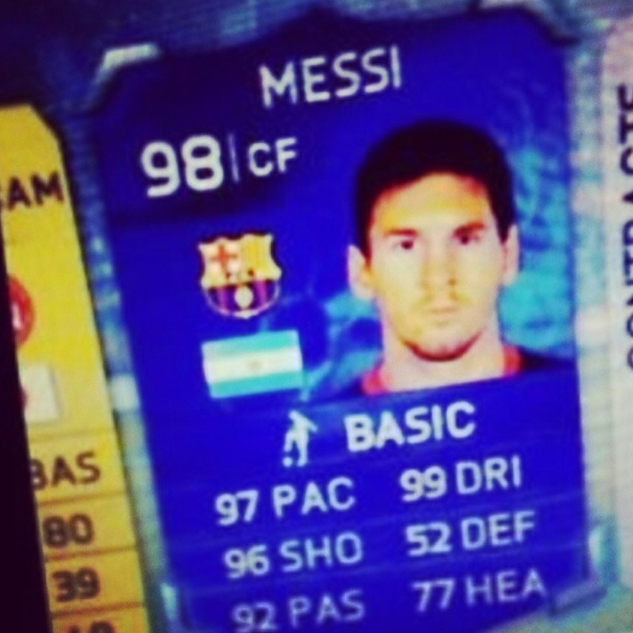 Kik me for players or coins. Fifagiveaway12h is my kik. Visit http://t.co/MFExpUucdj.  That is where i get all my players and coins