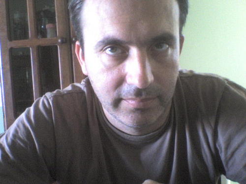 Lic. Administración de Empresas. Especialista en Telecomunicaciones y tecnología. Consultor Marketing y Estrategia. Docente de alma.