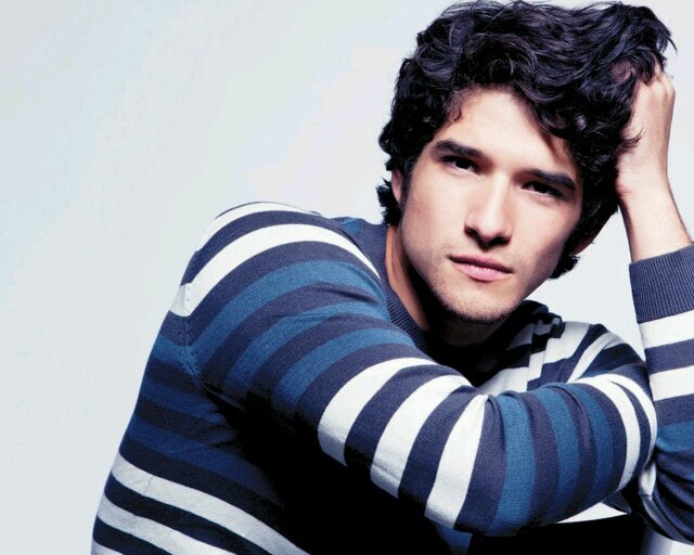 first offical tyler posey soldier account Here to support actor @tylergposey :) amazing actor best friend on teen wolf dylan O'brien, Melissa followed on4/15/14