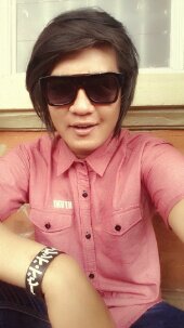 Arikgunners28's profile picture. I live in tone, between the lyrics and the beat | @bimbimsimsim