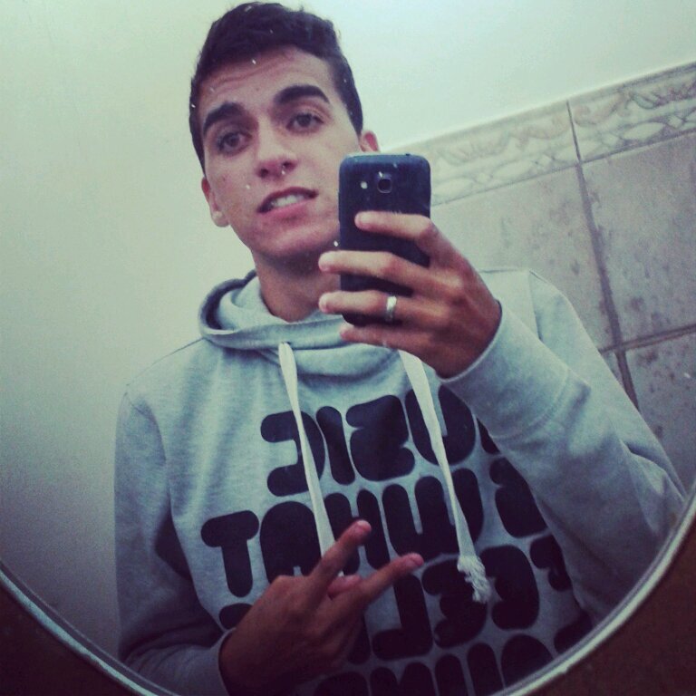 http://t.co/3Xj5kKq4aB     |Projota|    /