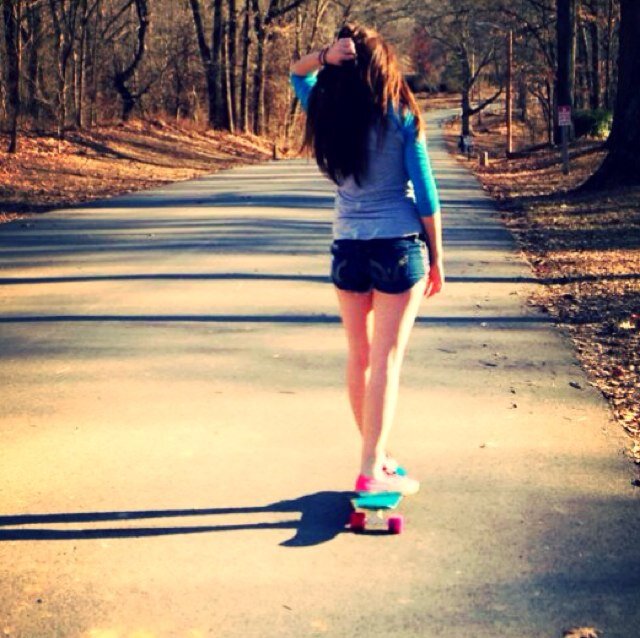 laureen990's profile picture. Lauren! Vans, penny boards, music!